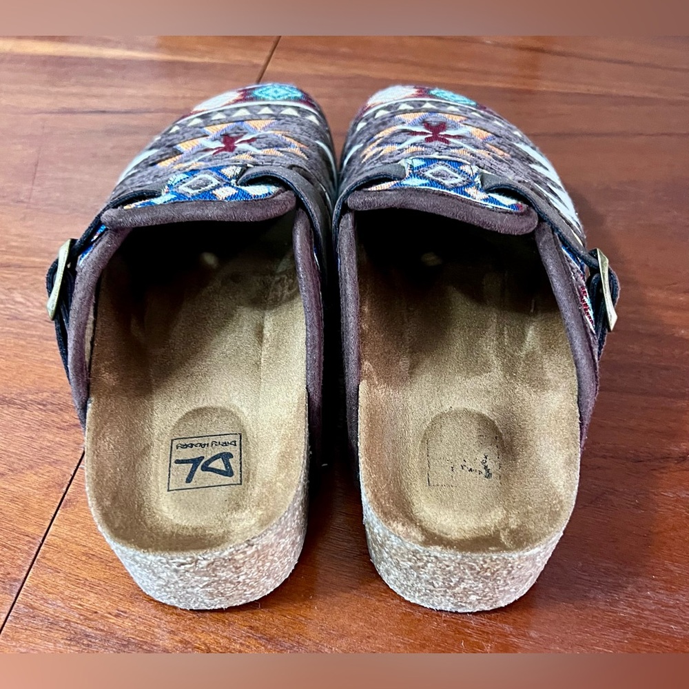 Dirty Laundry Mystify Platform Boho Southwestern Pattern Multicolor Aztec Clogs - Picture 6 of 15